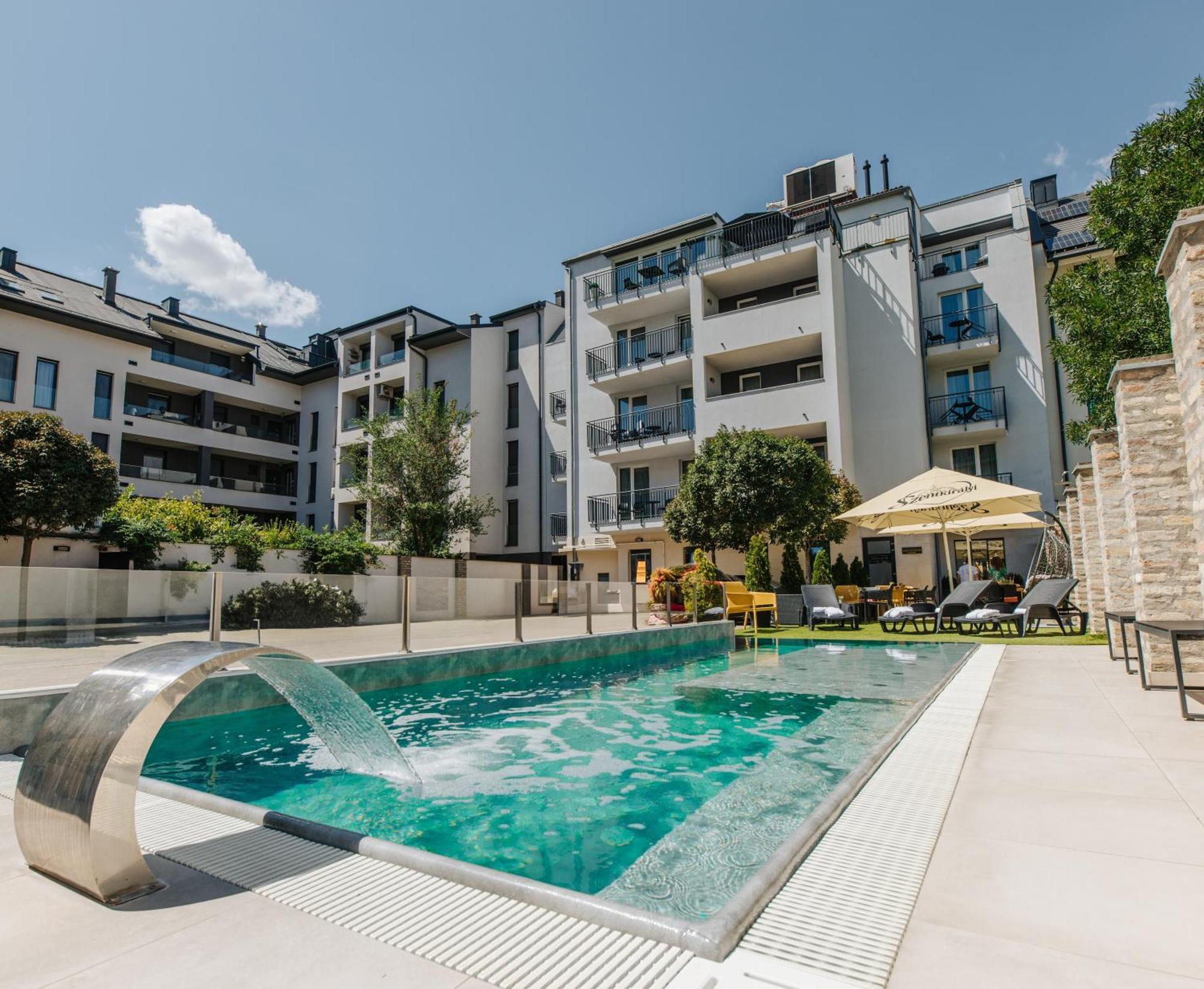 Hotel Auris Szeged Exterior foto